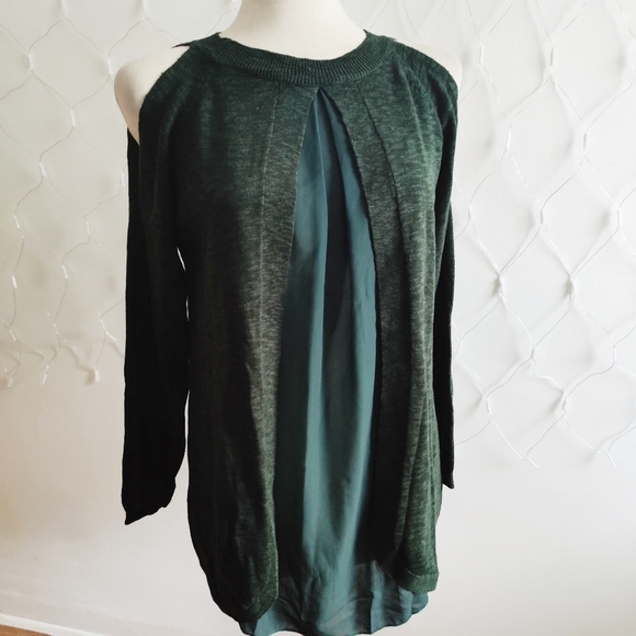 Cold Shoulder Knit Sweater Top / Forest Green / Fits Med/Large - Picture 1 of 4